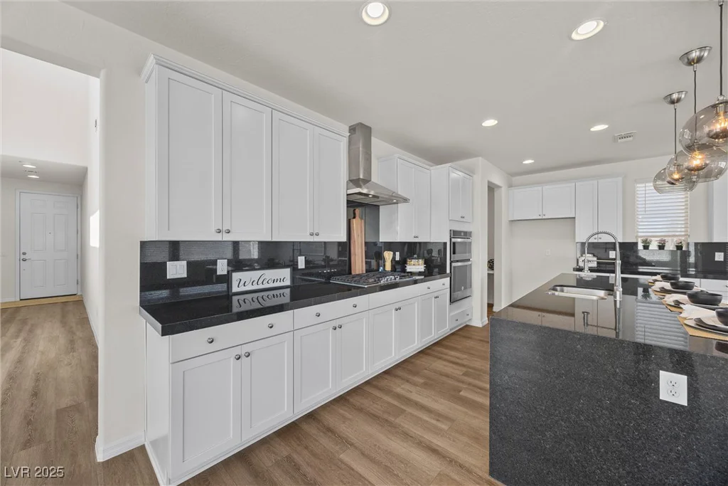 8106 Skye Glen, Las Vegas, NV 89166