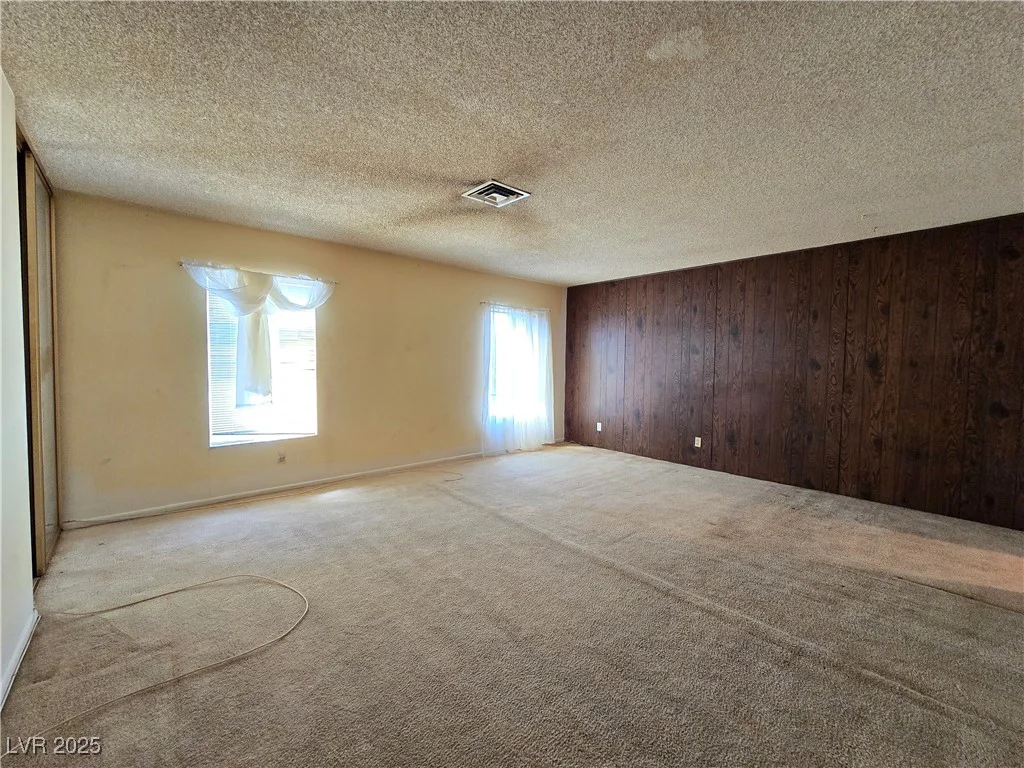 3967 Visby, Las Vegas, NV 89119