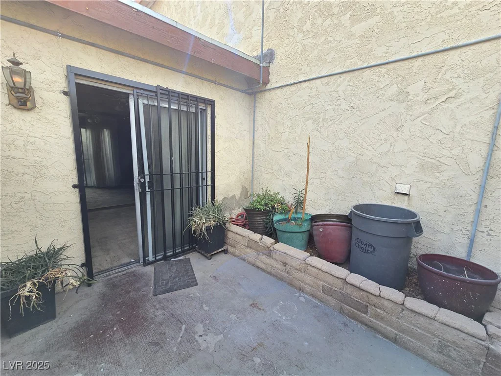 3967 Visby, Las Vegas, NV 89119