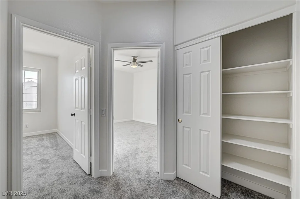 7900 Holly Knoll, Las Vegas, NV 89129