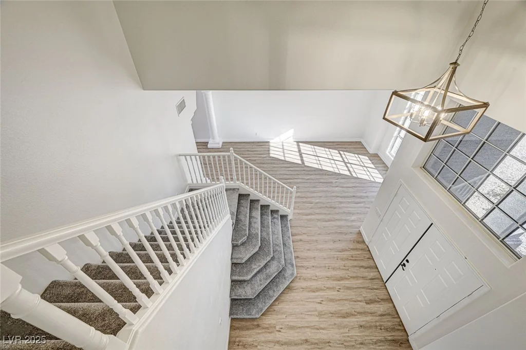 7900 Holly Knoll, Las Vegas, NV 89129