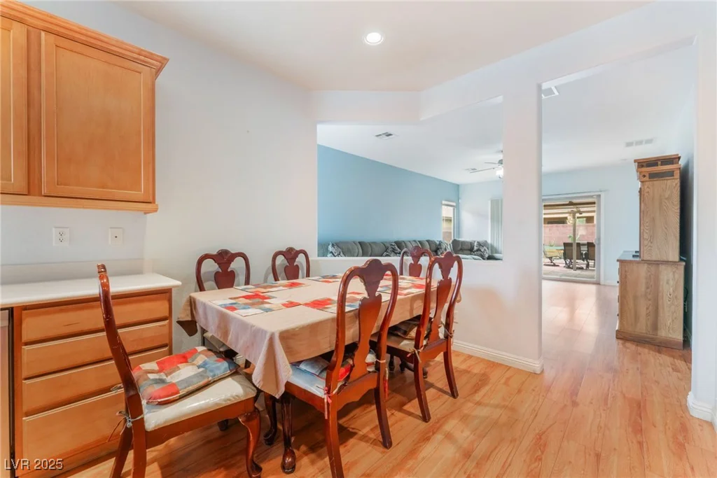 5991 Saddle Horse, Las Vegas, NV 89122