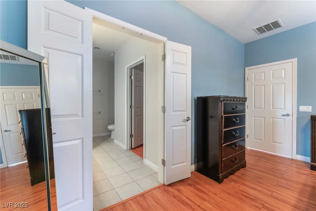 5991 Saddle Horse, Las Vegas, NV 89122