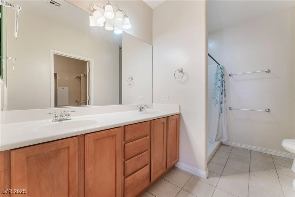 5991 Saddle Horse, Las Vegas, NV 89122
