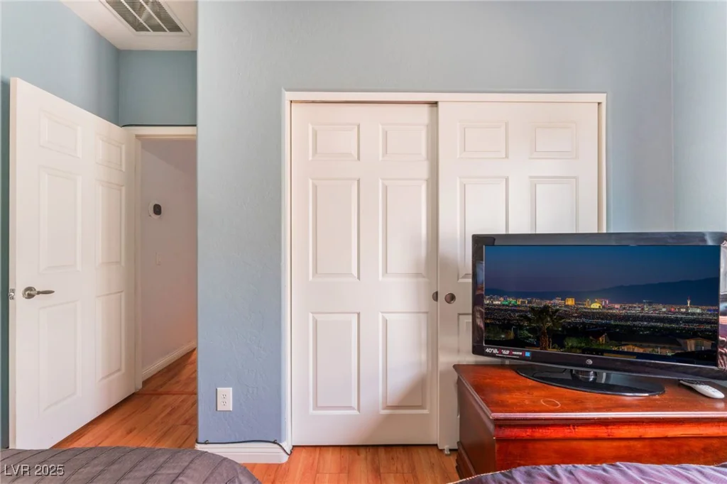 5991 Saddle Horse, Las Vegas, NV 89122
