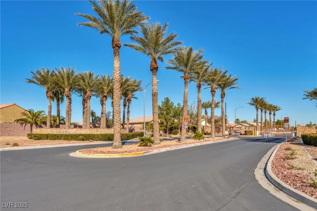 5991 Saddle Horse, Las Vegas, NV 89122