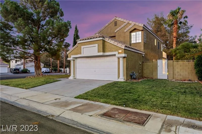 3024 Half Shell, Las Vegas, NV 89128