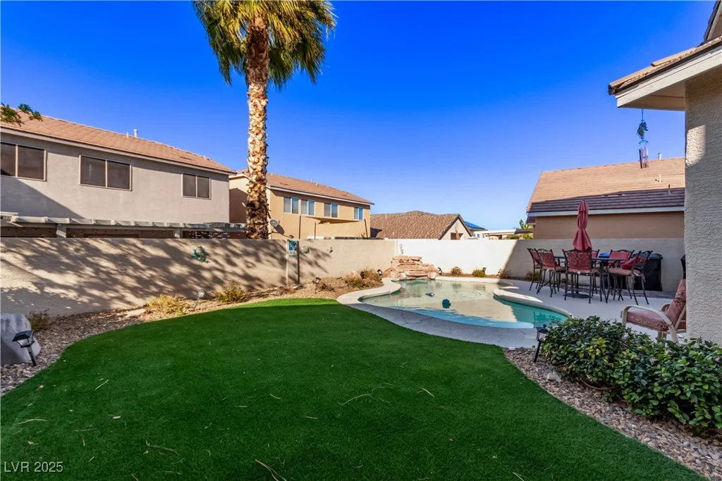 9020 Loggers Mill, Las Vegas, NV 89143