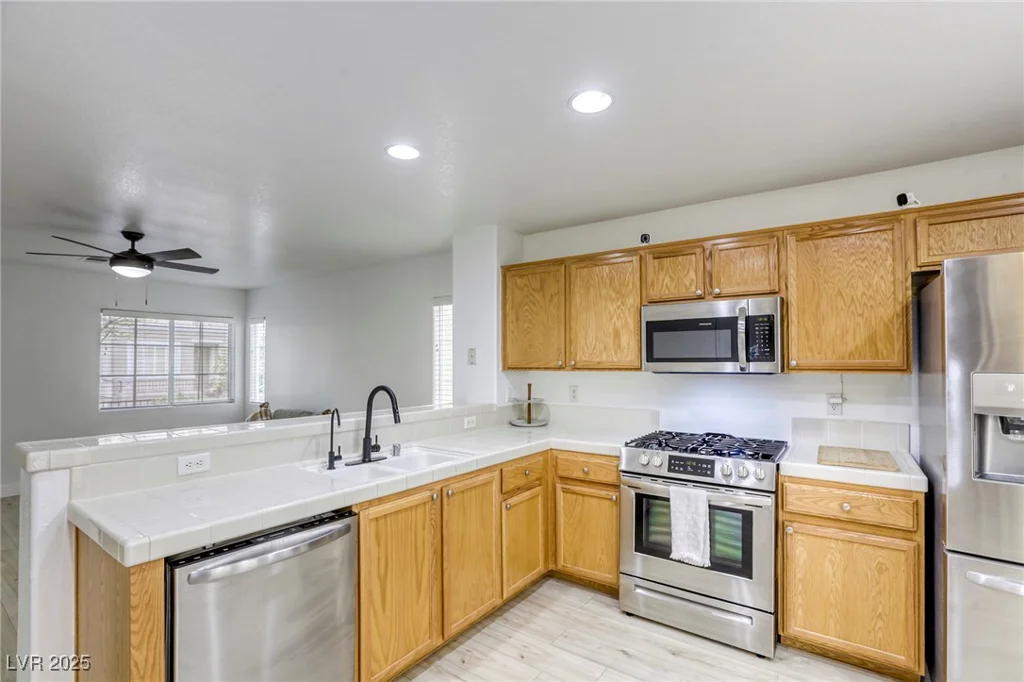 3650 McMurty, Las Vegas, NV 89129