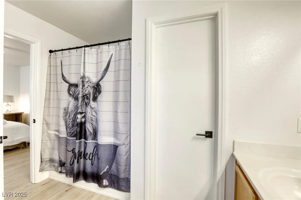 3650 McMurty, Las Vegas, NV 89129