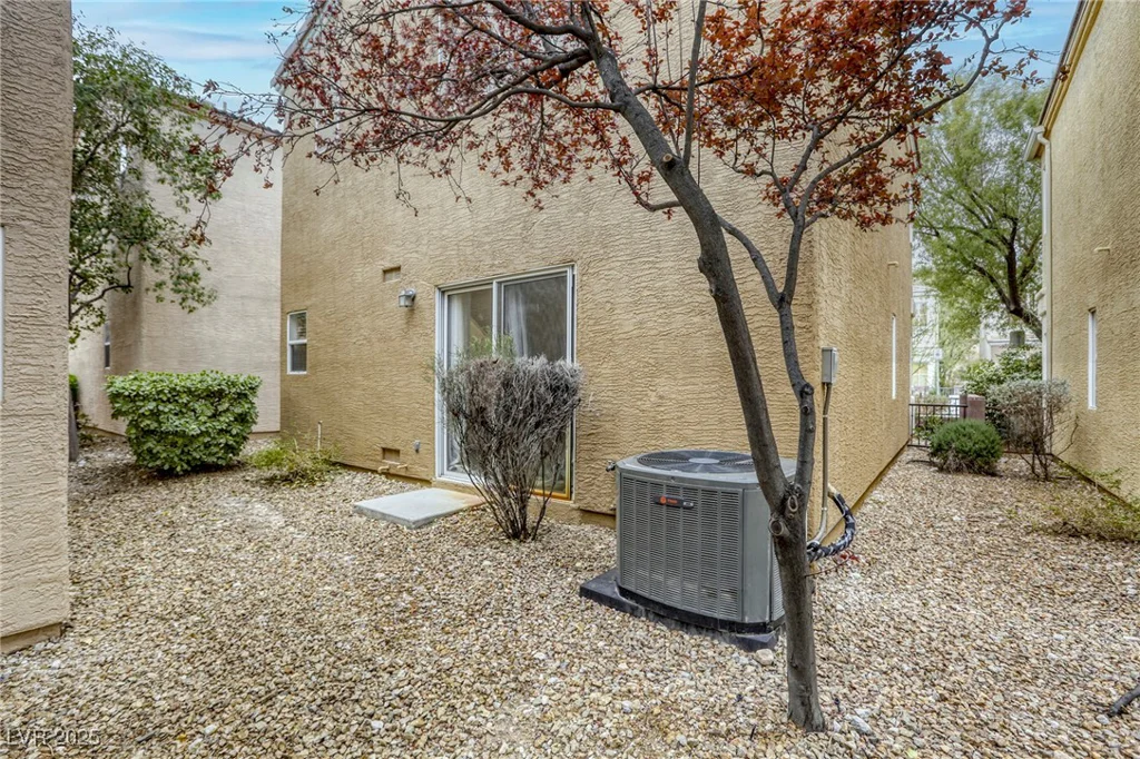 3650 McMurty, Las Vegas, NV 89129