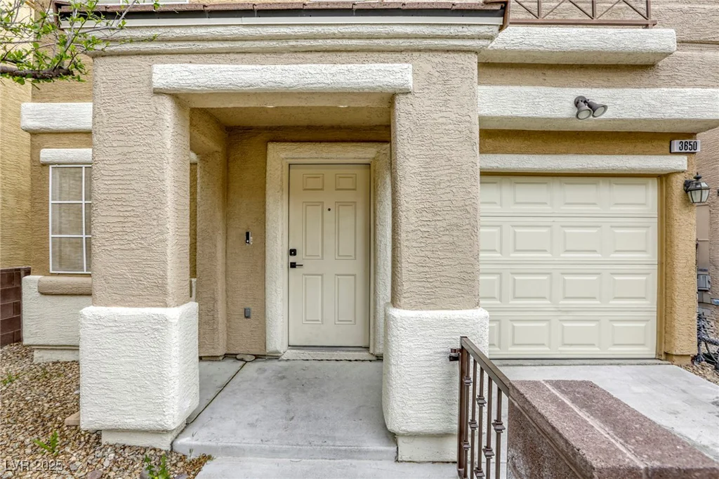 3650 McMurty, Las Vegas, NV 89129