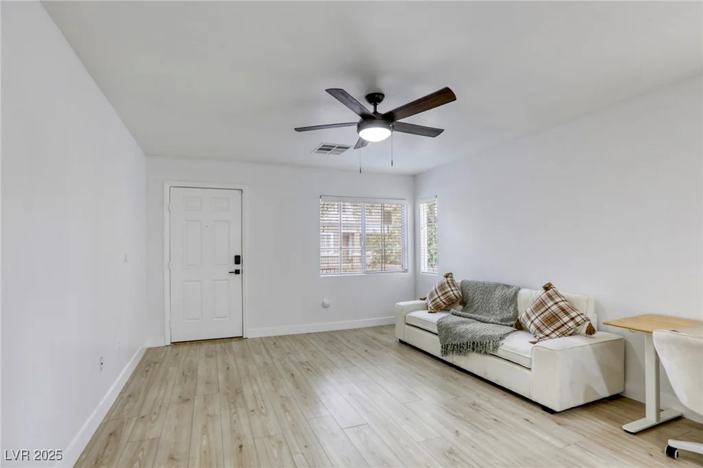 3650 McMurty, Las Vegas, NV 89129