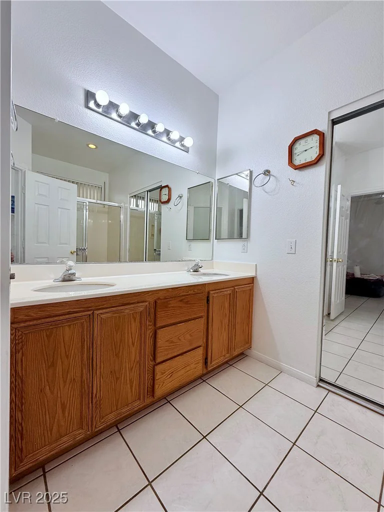 1080 Laguna Park, Las Vegas, NV 89110