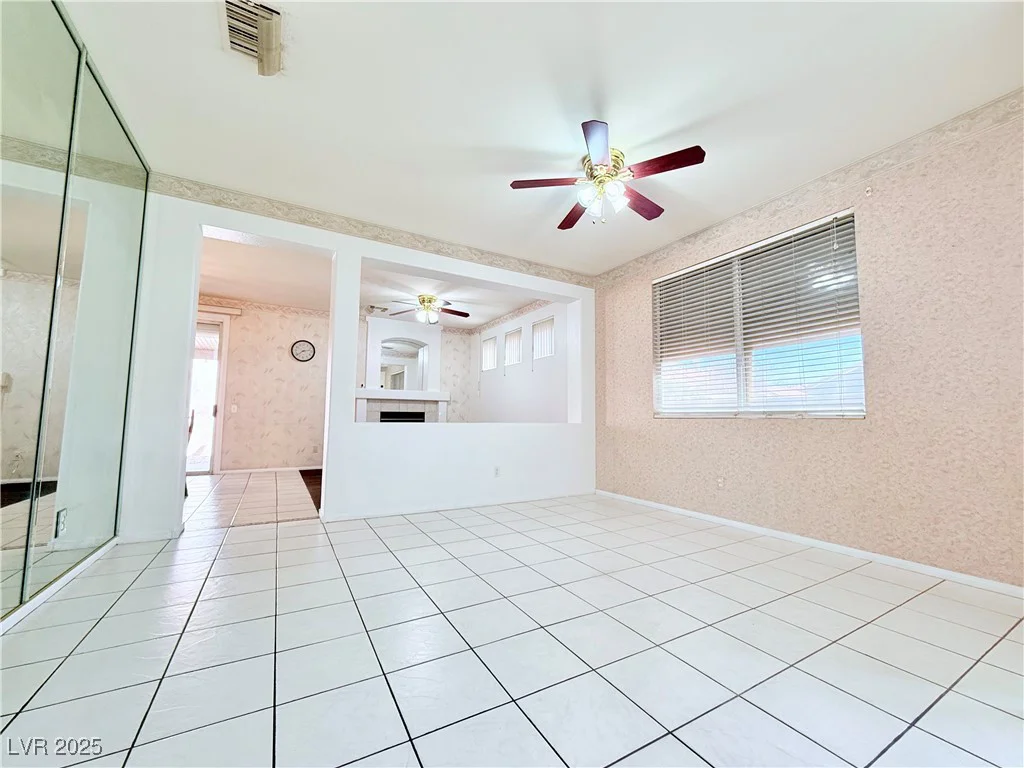 1080 Laguna Park, Las Vegas, NV 89110