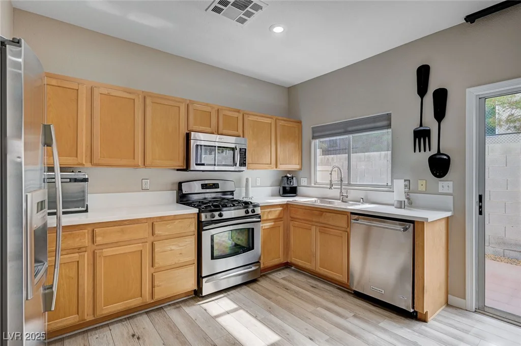 11092 Abbeyfield Rose, Henderson, NV 89052