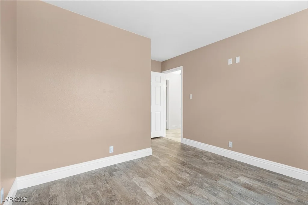 8620 Cremona, Las Vegas, NV 89117