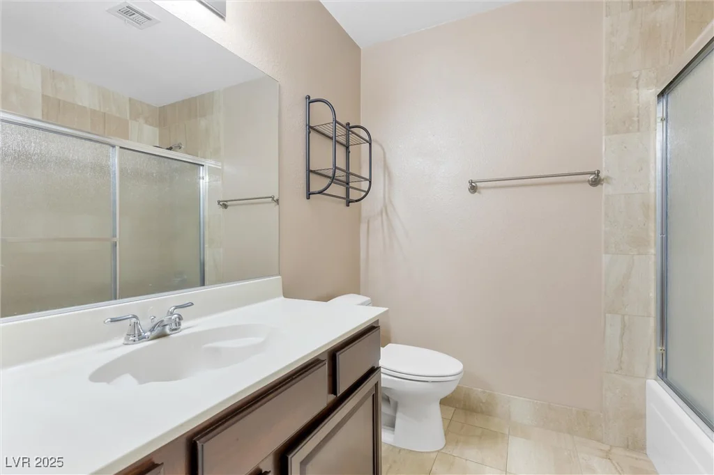 8620 Cremona, Las Vegas, NV 89117