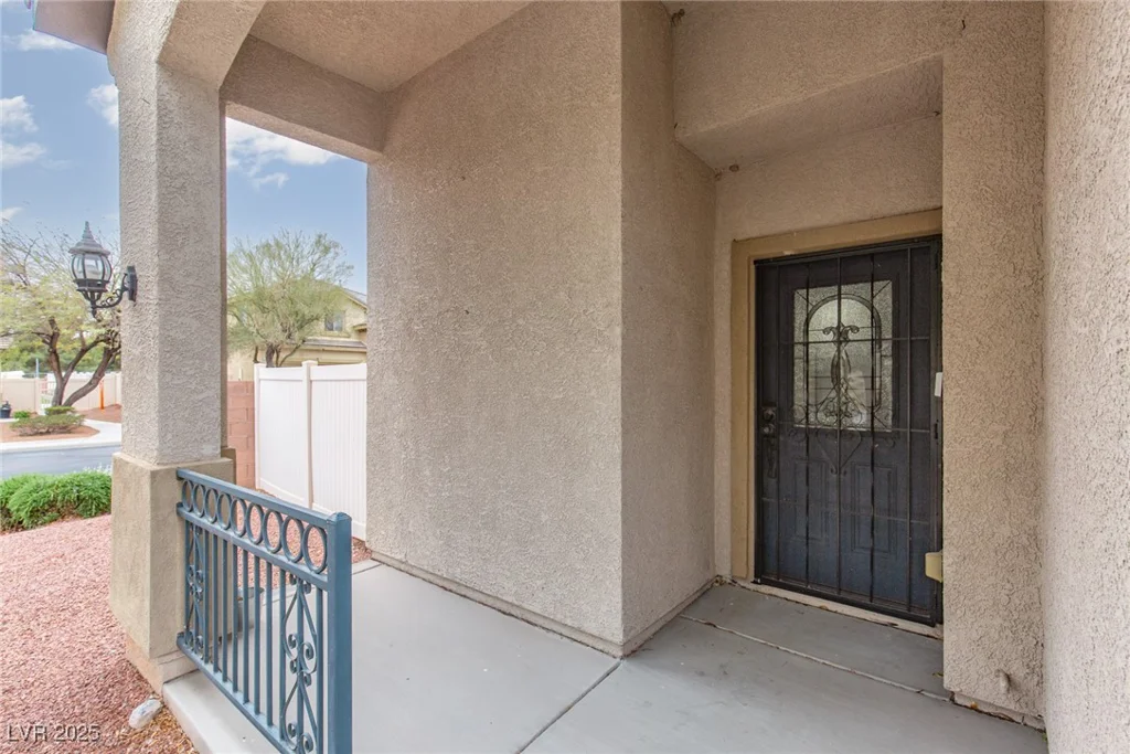5609 Hannah Gordon, North Las Vegas, NV 89081