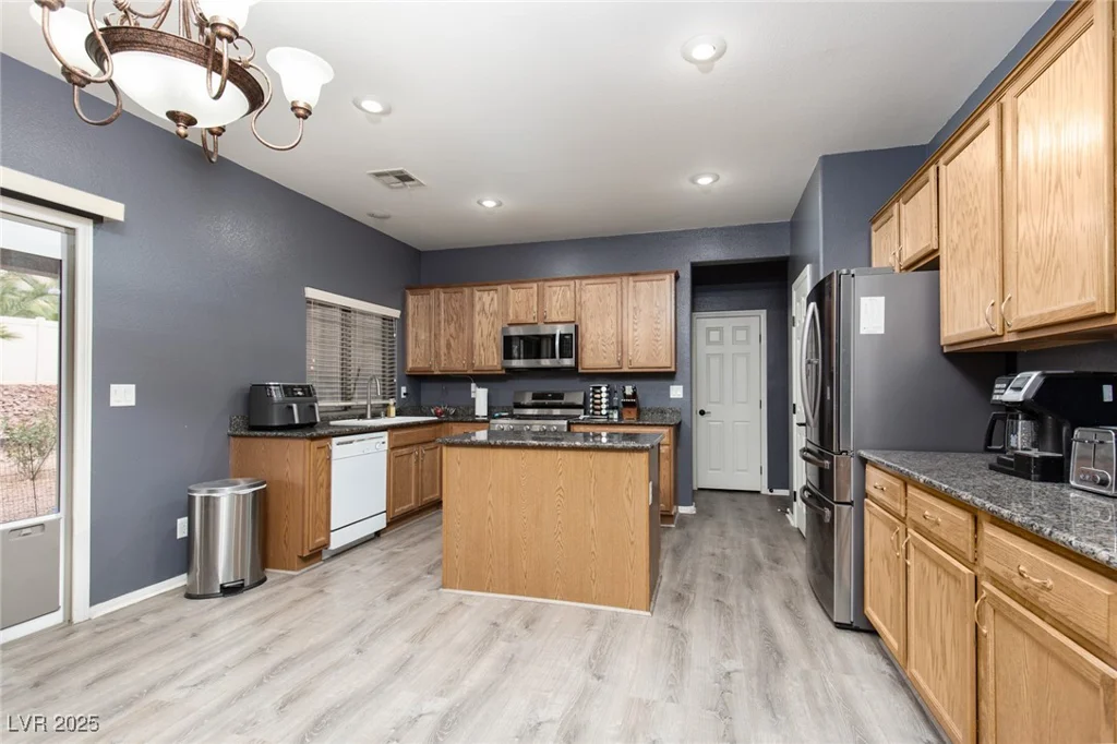 5609 Hannah Gordon, North Las Vegas, NV 89081