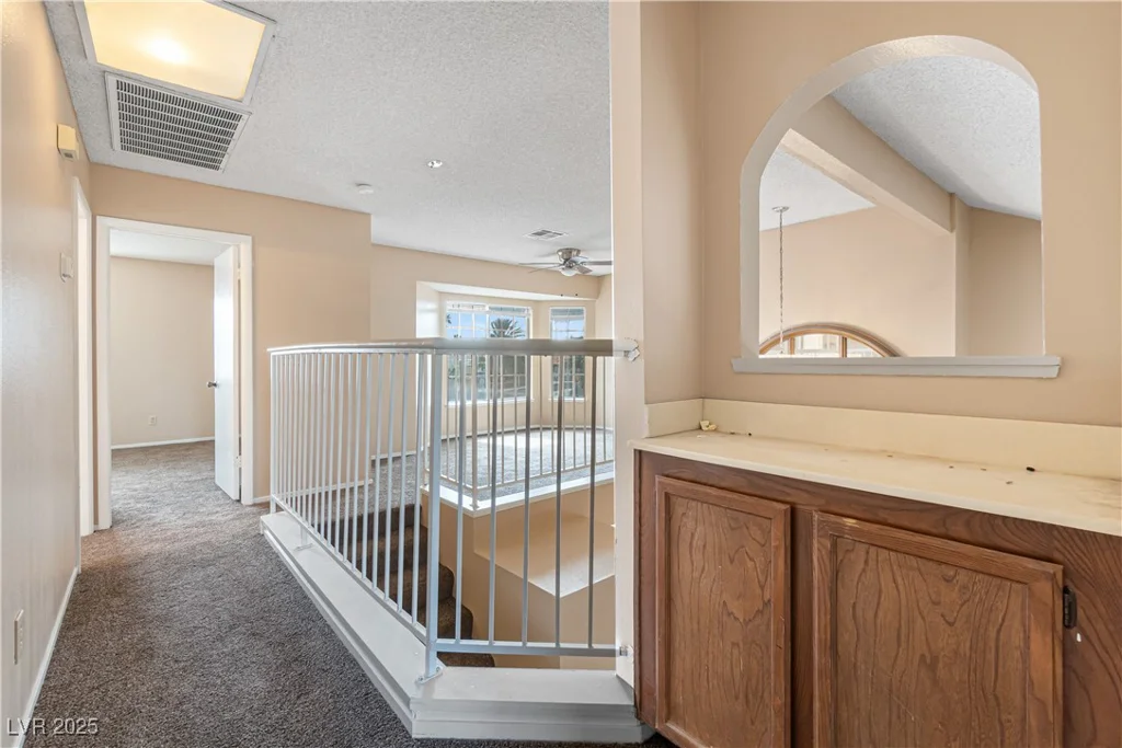6652 Wheelbarrow Peak, Las Vegas, NV 89108