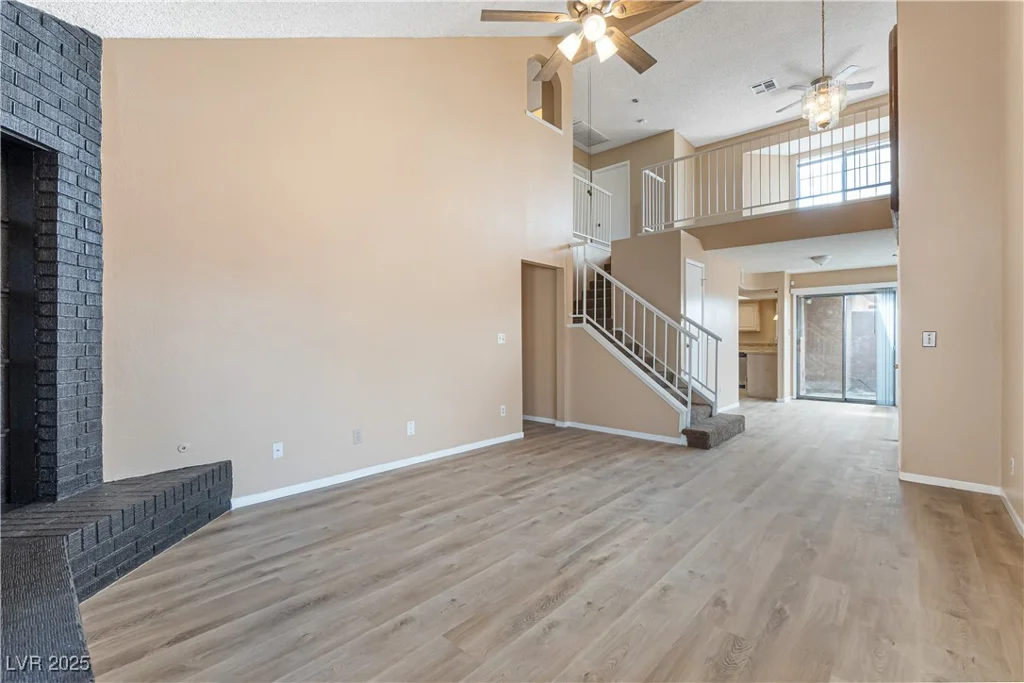 6652 Wheelbarrow Peak, Las Vegas, NV 89108