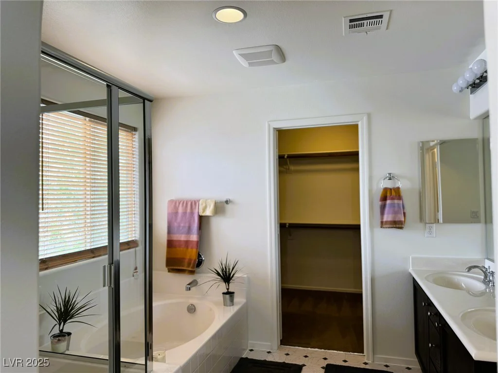 9746 Brooks Lake, Las Vegas, NV 89148