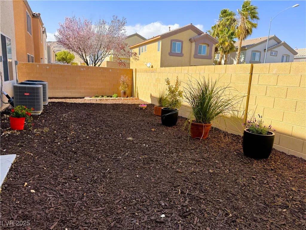 9746 Brooks Lake, Las Vegas, NV 89148
