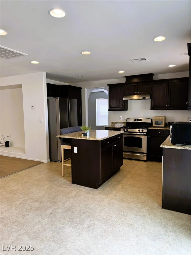 9746 Brooks Lake, Las Vegas, NV 89148