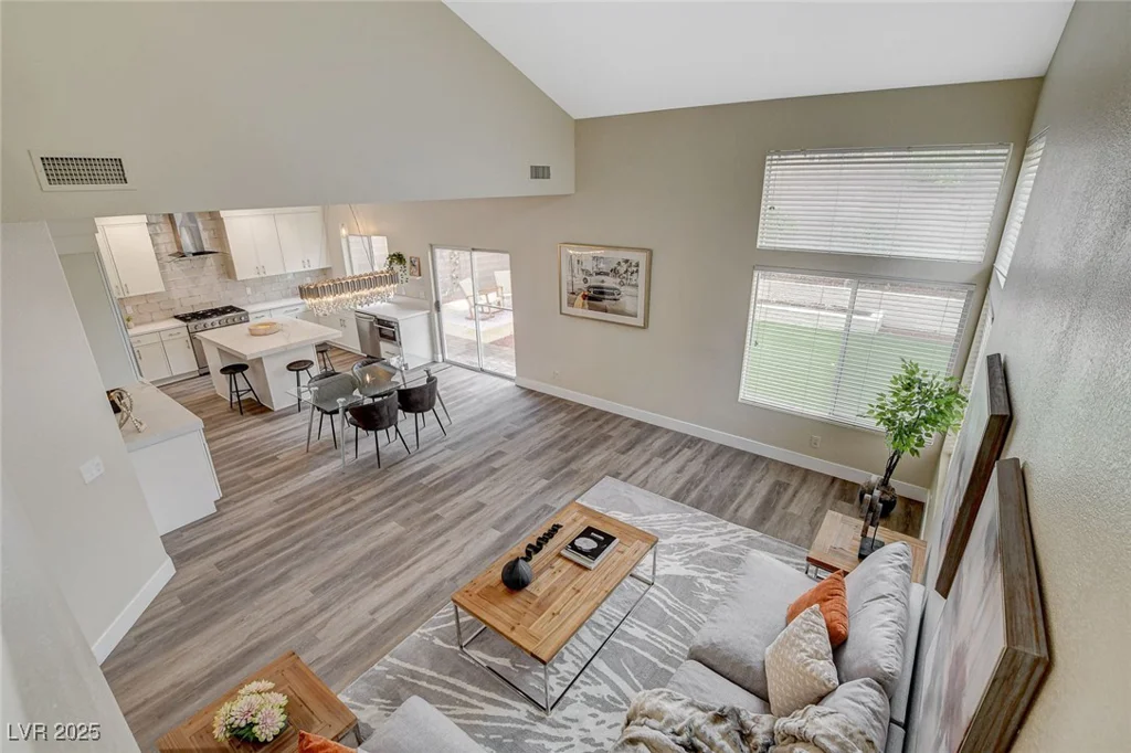 2033 Shining Feather, Las Vegas, NV 89134