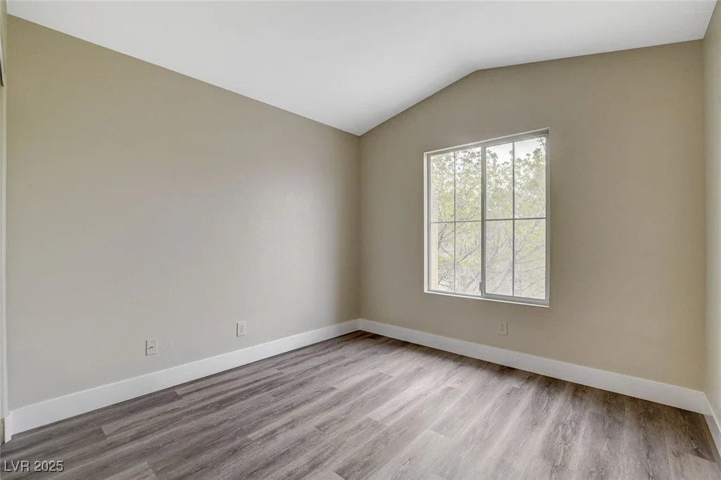 2033 Shining Feather, Las Vegas, NV 89134
