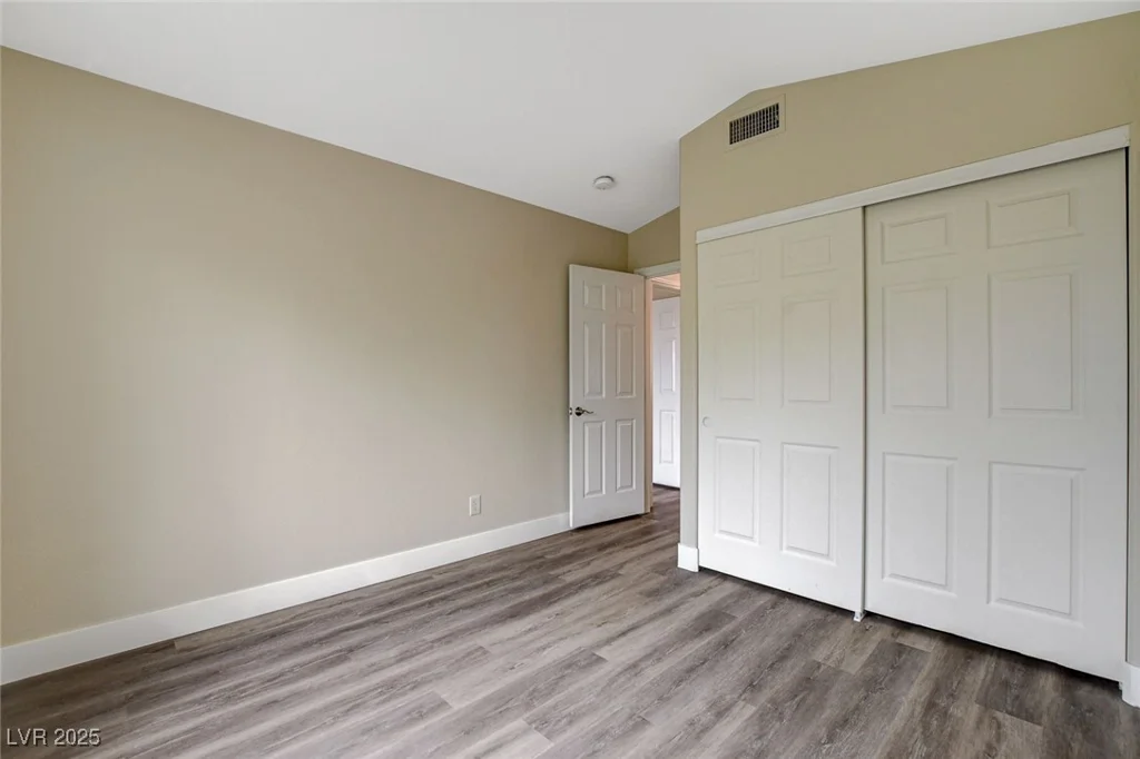 2033 Shining Feather, Las Vegas, NV 89134