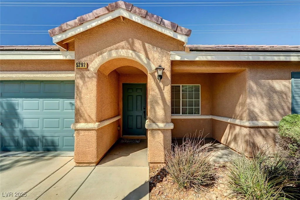 5292 Cholla Cactus, Las Vegas, NV 89141