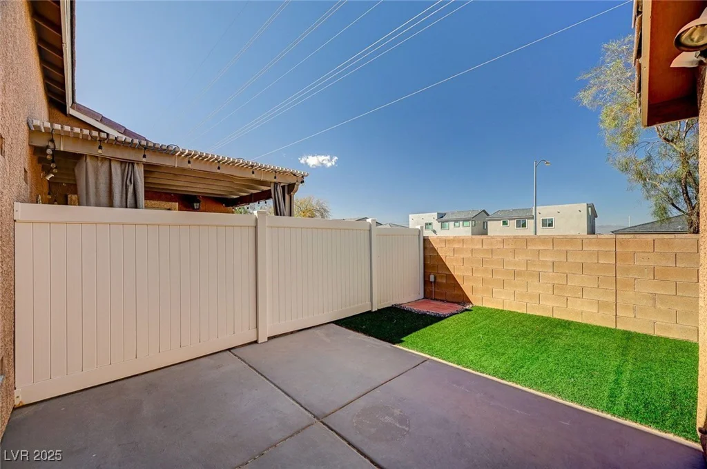 5292 Cholla Cactus, Las Vegas, NV 89141