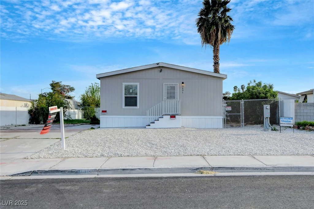 4697 Esplanade, Las Vegas, NV 89121