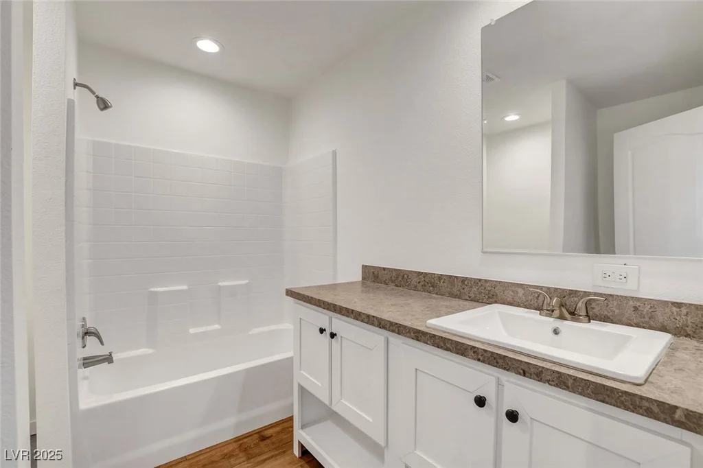 4697 Esplanade, Las Vegas, NV 89121