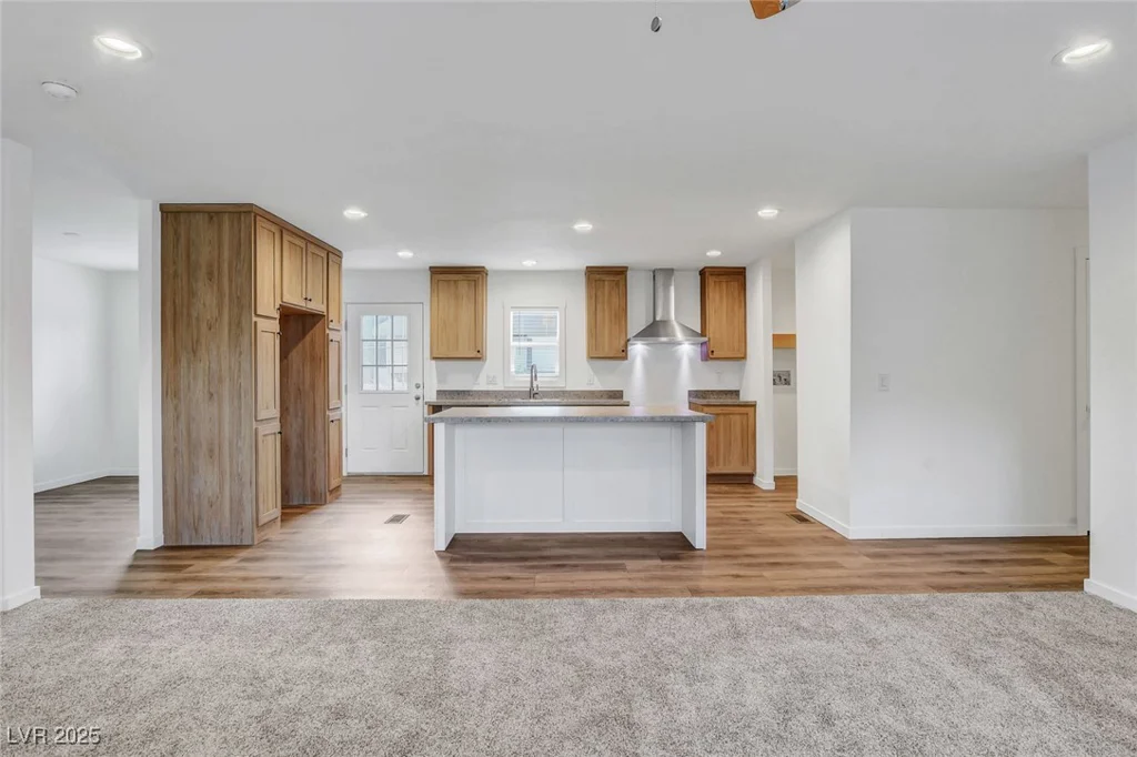 4697 Esplanade, Las Vegas, NV 89121