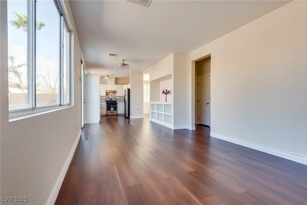 10216 Via Roma, Las Vegas, NV 89144