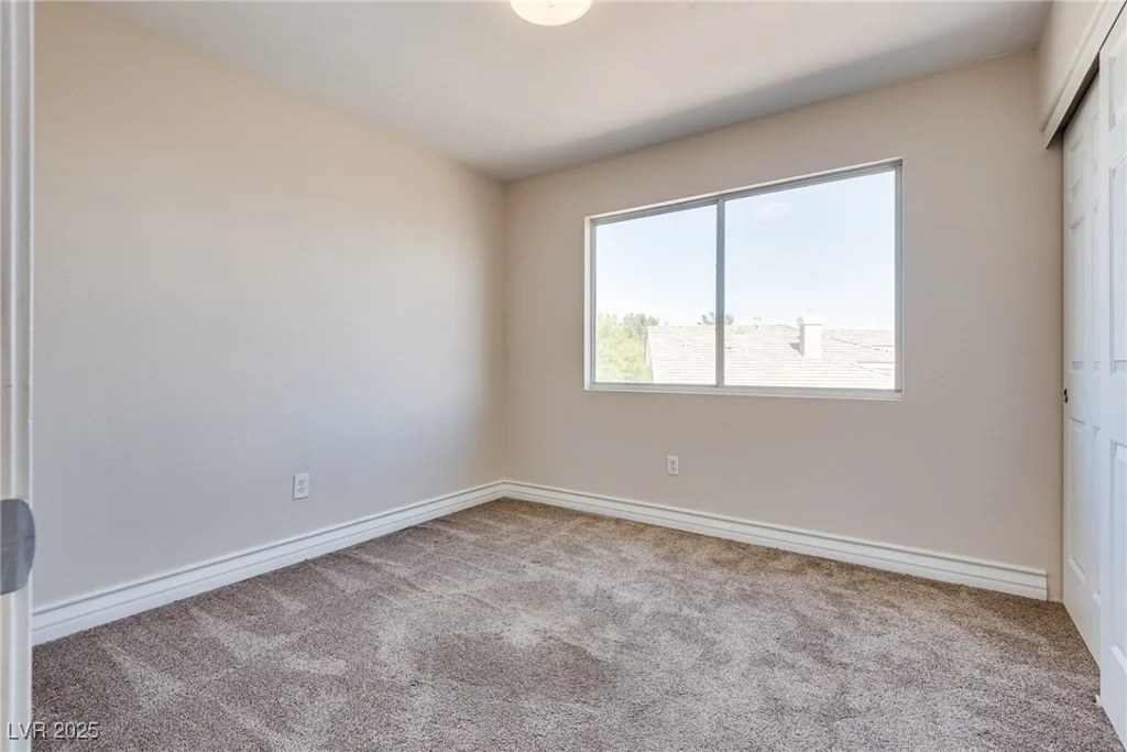 10216 Via Roma, Las Vegas, NV 89144