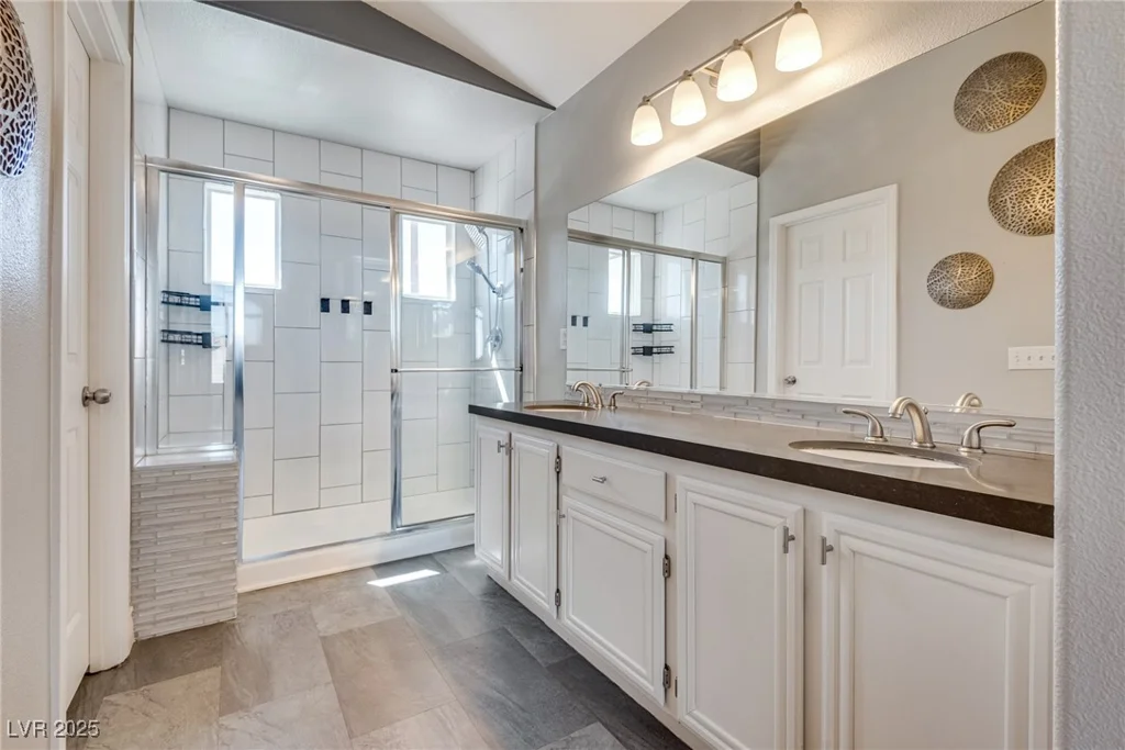 10216 Via Roma, Las Vegas, NV 89144