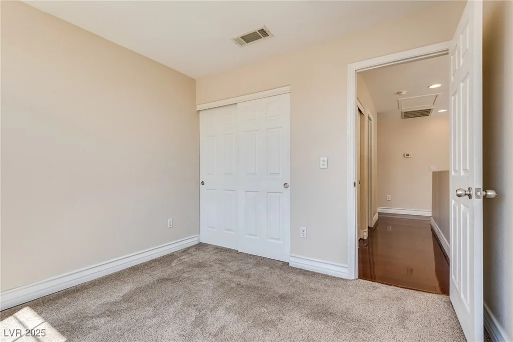 10216 Via Roma, Las Vegas, NV 89144