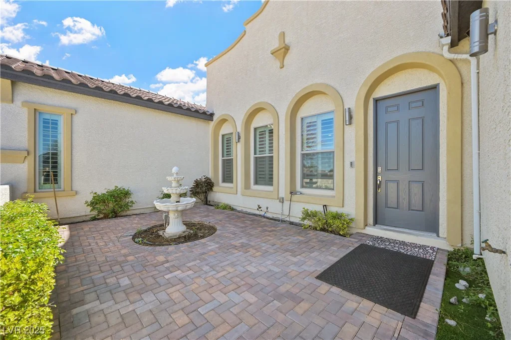 2804 Candelaria, Henderson, NV 89074