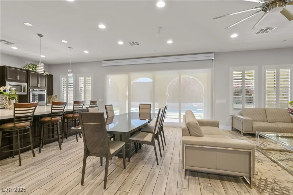 2804 Candelaria, Henderson, NV 89074