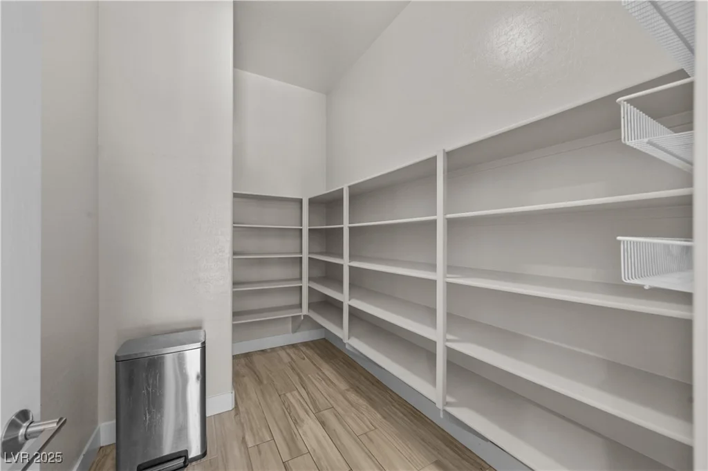 2804 Candelaria, Henderson, NV 89074