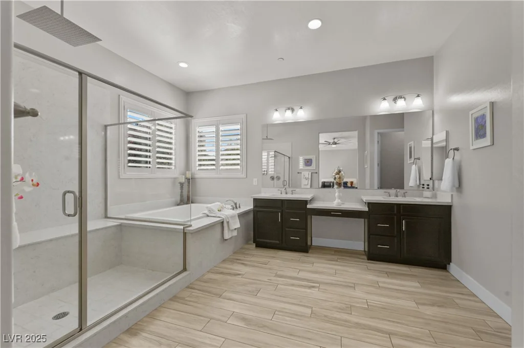 2804 Candelaria, Henderson, NV 89074