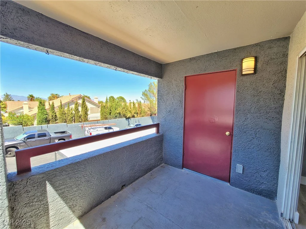 8600 Charleston, Las Vegas, NV 89117