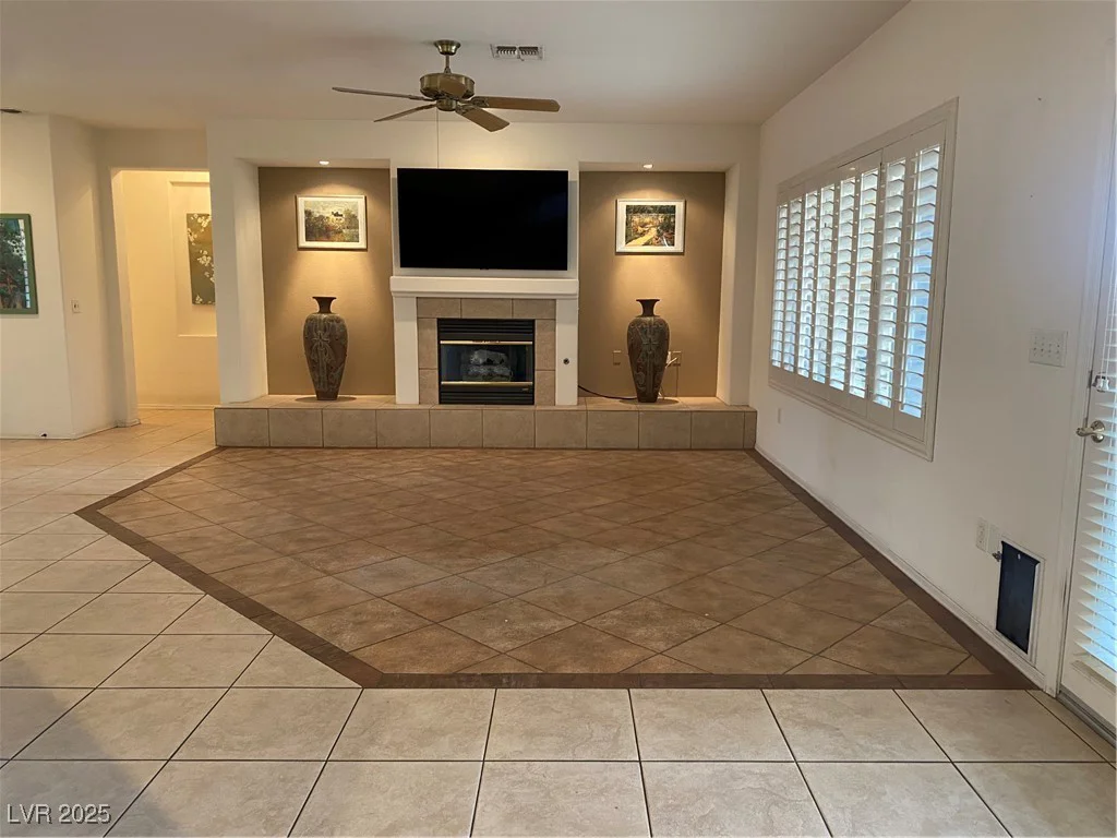 1654 Danbury Crossing, Henderson, NV 89052