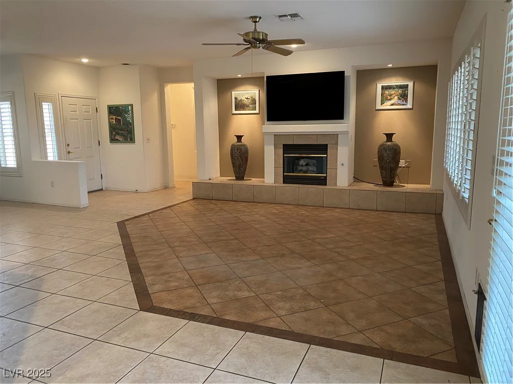 1654 Danbury Crossing, Henderson, NV 89052