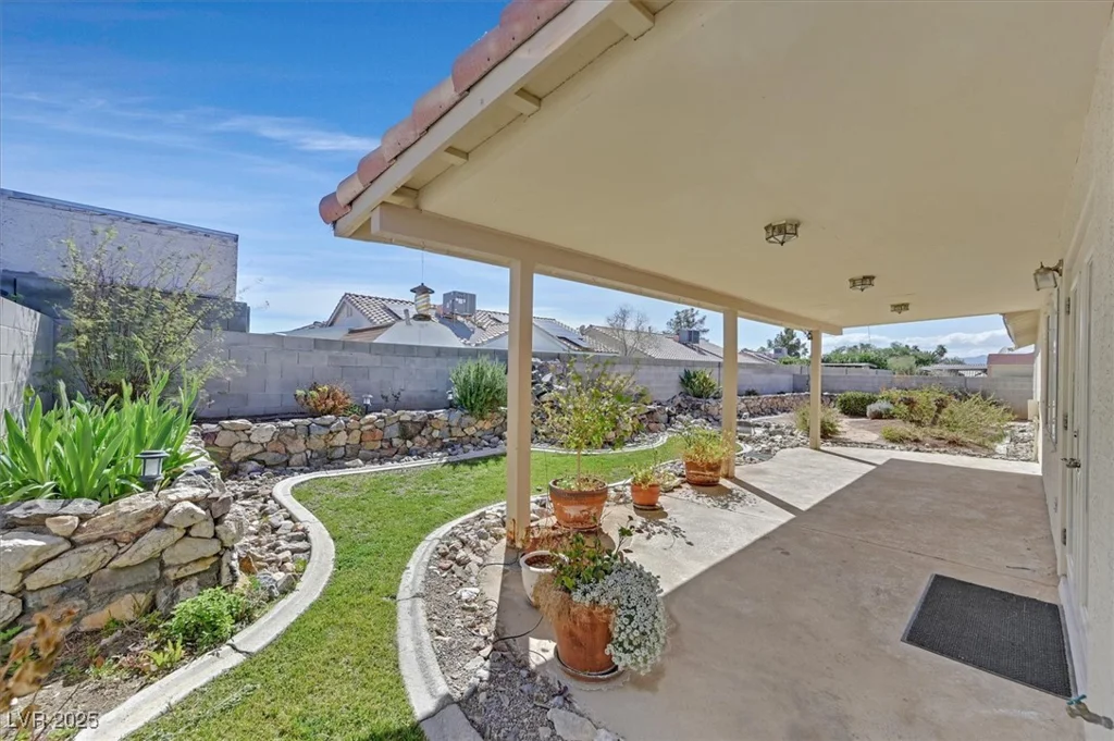 6151 Naha Port, Las Vegas, NV 89110