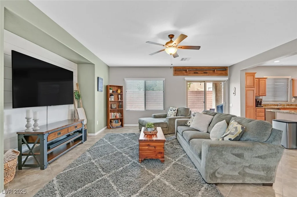 4224 Galapagos, North Las Vegas, NV 89084
